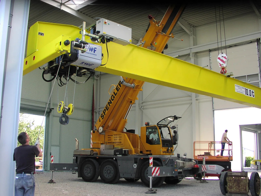 FEM 5Ton Tek Kirişli Avrupa Gezer Vinç, Arabalı Sarı Boyalı