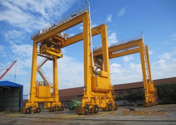 40.5T 50T 65T Konteyner Taşıma Vinci 380V-660V Portal Raylı Vinç