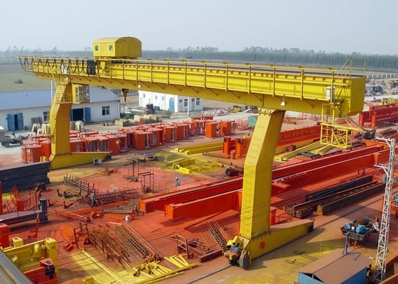 5T-32T Raylı Portal Vinç 380V 60HZ 3 Fazlı Taş Mermer Vinç