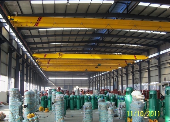 Atölye Kullanımı İçin Q235B Q345C Malzeme Tek Kirişli Gezer Vinç