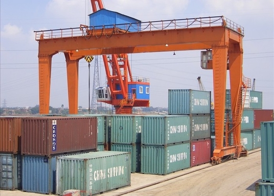 35-50T Ray Üstü İstifleme Vinçleri 45m/Dk Çift Kirişli Portal Vinç
