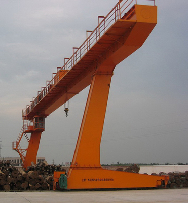 Dış L Tipi Tek Kirişli Portal Vinç A3 Kargo Yards Port Portal Vinç