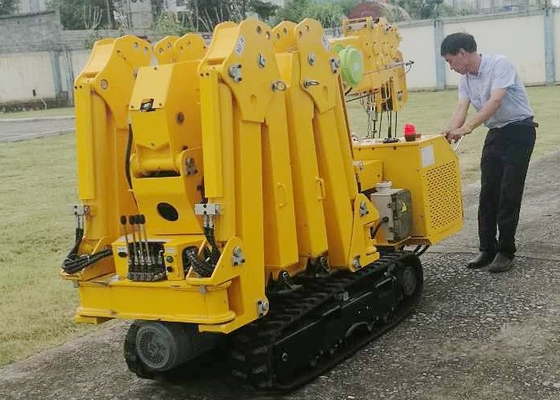 Çatı Çalışması için Kaldırma Yüksekliği 5.5m-17.8m Katlanabilir Örümcek Paletli Vinç