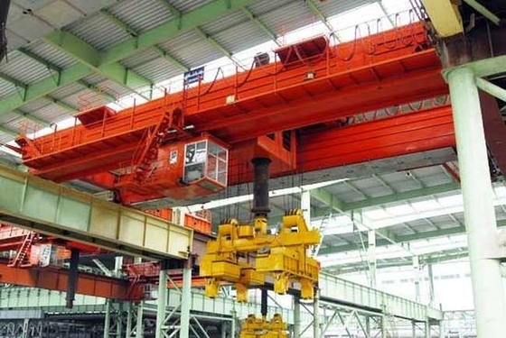 Depolar için Elektrikli 5T Açıklıklı 15M Çift Kirişli Gezer Vinç