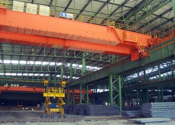 CE ISO Çift Kirişli EOT Vinç 7-35m Açıklıklı Elektrikli Çift Kirişli Gezer Vinç
