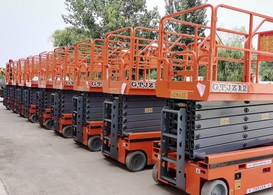 8m ila 14m Yükseklik Kendinden Tahrikli Elektrikli Makaslı Kaldırma 300kg Mobil Hava Çalışma Platformu