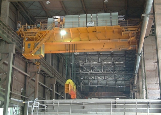 380v 50hz Çelik Fabrikası Pota Vinç 20/5 Ton ila 63/10 Ton Metalurjik Dökümhane Vinci