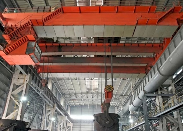 Ağır Hizmet Tesisinde 16 / 3.2t QDY Tipi Çift Kirişli Köprü Döküm Vinç